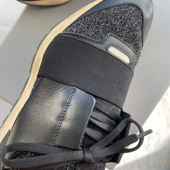 Balenciaga leather runner sneaker - Picture 4 of 7